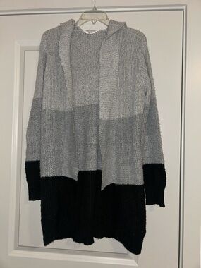 No Boundaries Gray & Black Colorblock Hooded Cardigan Sweater Duster Sz L Hoodie